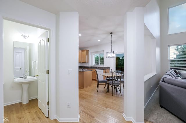 1720 Mustang Chase Drive, Carmel, IN 46074