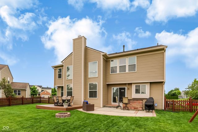 1720 Mustang Chase Drive, Carmel, IN 46074