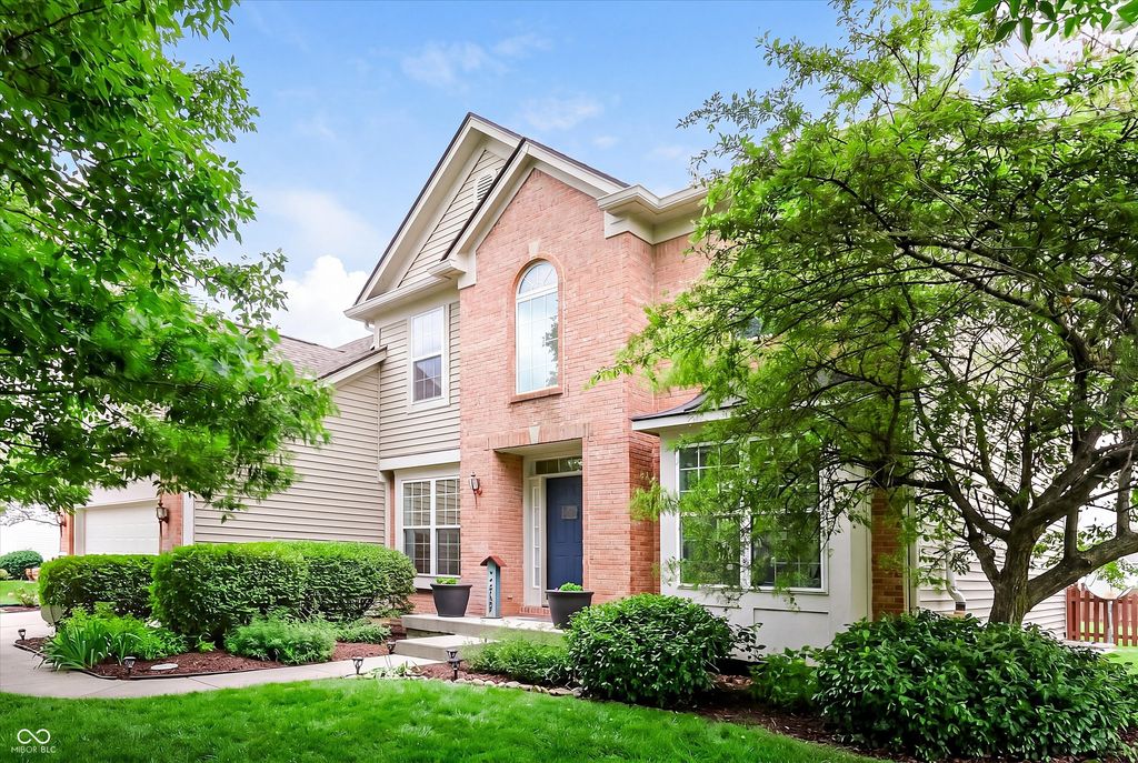 1720 Mustang Chase Drive, Carmel, IN 46074