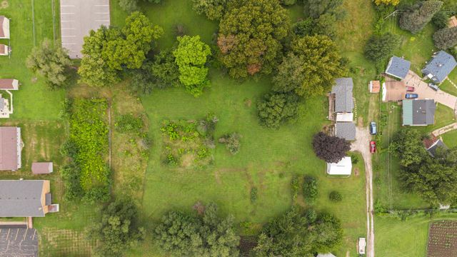943 28th Avenue, Rock Island, IL 61201