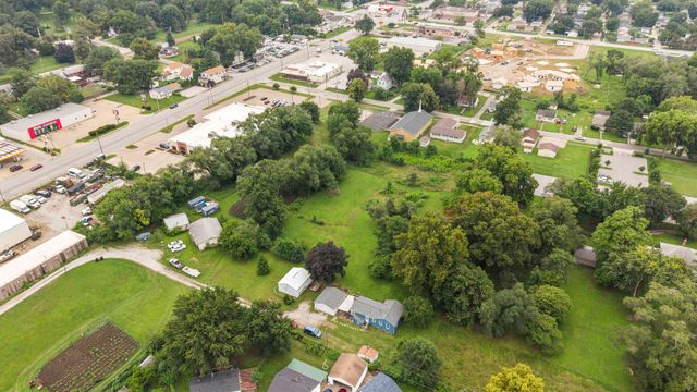 943 28th Avenue, Rock Island, IL 61201