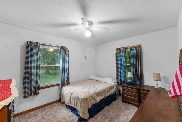 943 28th Avenue, Rock Island, IL 61201
