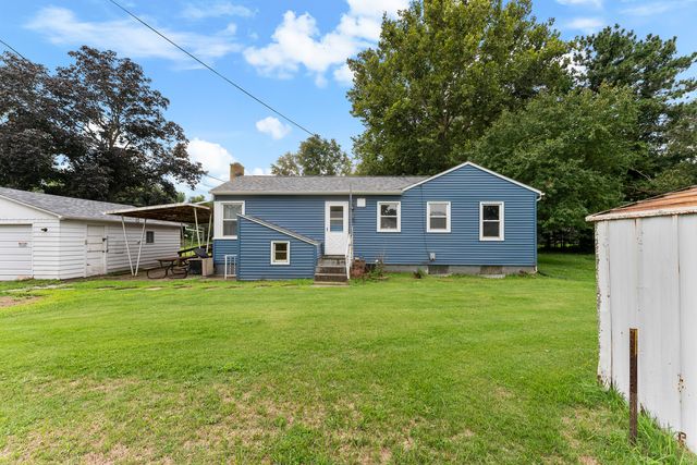 943 28th Avenue, Rock Island, IL 61201