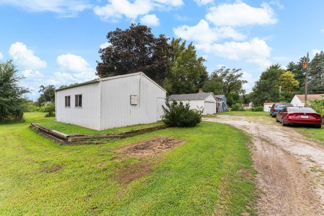 943 28th Avenue, Rock Island, IL 61201