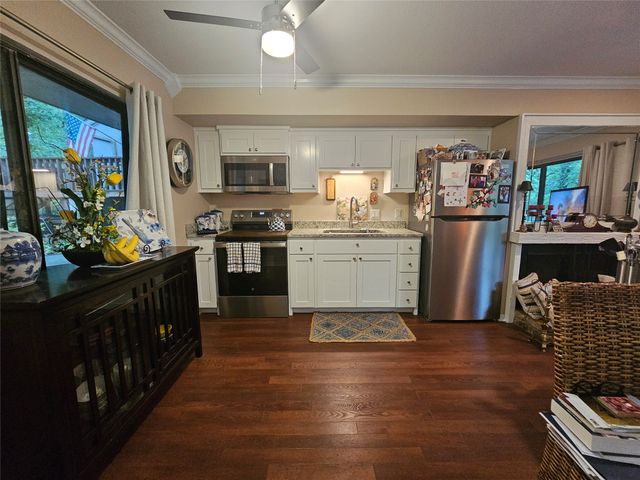 197 Holly Hill Circle 134G, Holly Lake Ranch, TX 75765