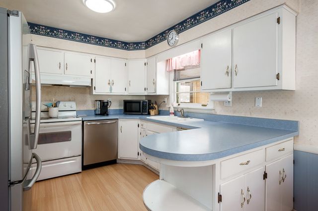 926 Stratford Avenue, Rockford, IL 61107