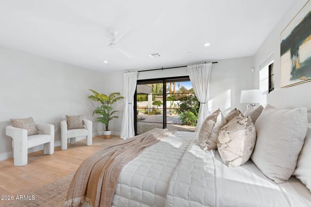 3842 E SAN MIGUEL Avenue, Paradise Valley, AZ 85253