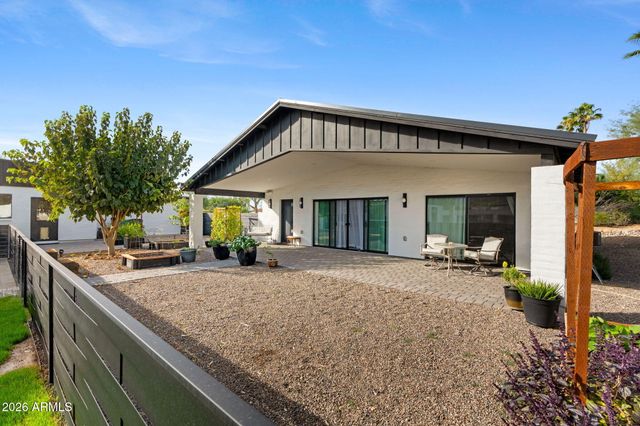 3842 E SAN MIGUEL Avenue, Paradise Valley, AZ 85253