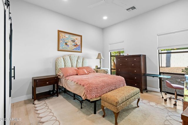 3842 E SAN MIGUEL Avenue, Paradise Valley, AZ 85253