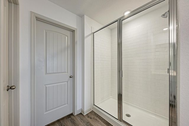 1002 Austin Bayou DR, Hutto, TX 78634