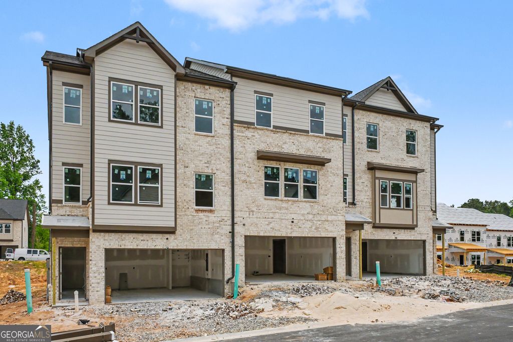 4234 Fern River Trail 16, Norcross, GA 30093