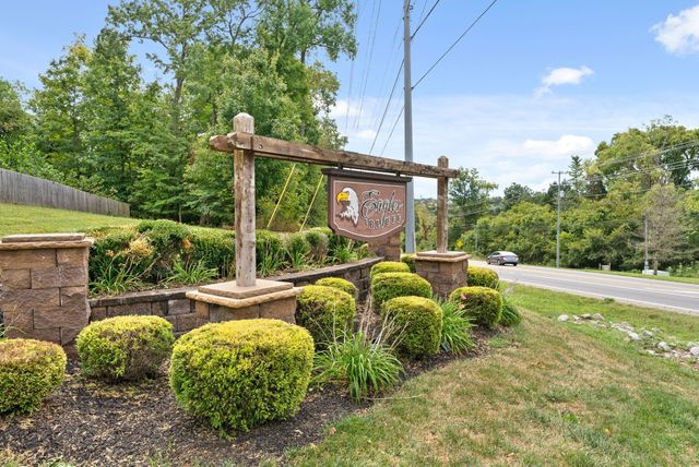 206 Eagles Talon Ct, Clarksville, TN 37040