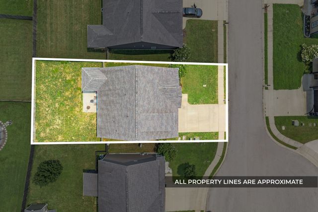 206 Eagles Talon Ct, Clarksville, TN 37040