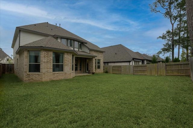 712 Fall Rock Branch Drive, Conroe, TX 77304