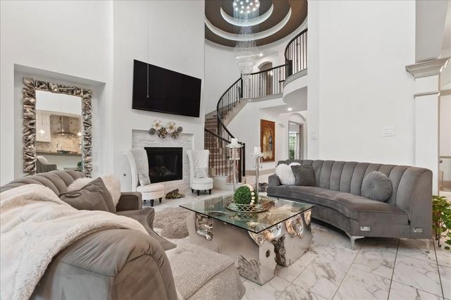 712 Fall Rock Branch Drive, Conroe, TX 77304