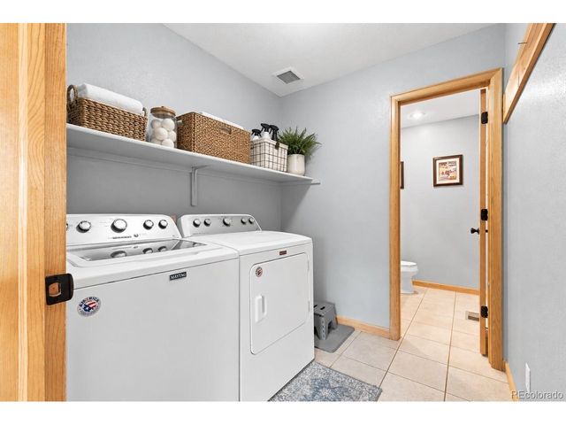 622 Gunsmoke Dr, Bailey, CO 80421
