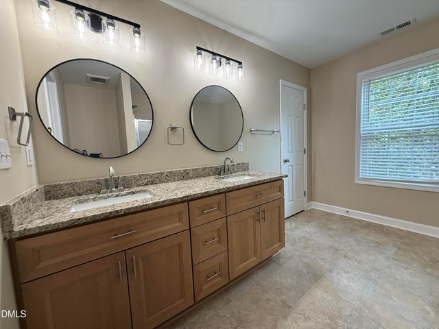 6200 Saybrooke Drive, Raleigh, NC 27604