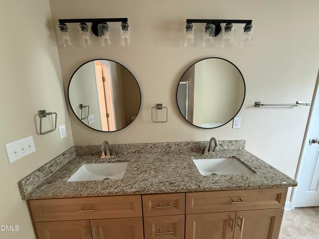 6200 Saybrooke Drive, Raleigh, NC 27604