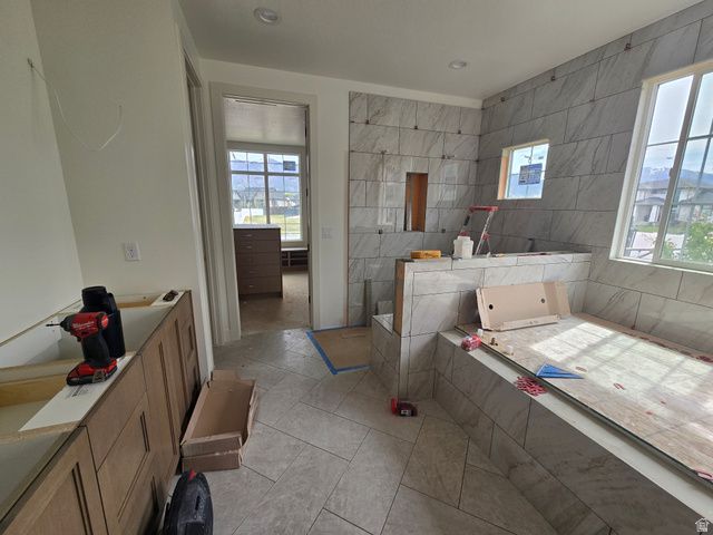 39 N HAYFIELD CIR, Kaysville, UT 84037