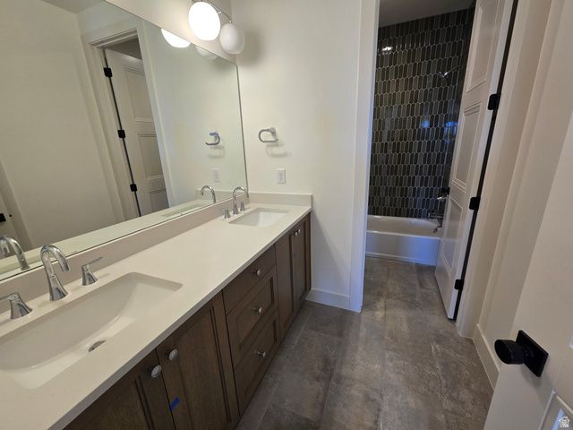 39 N HAYFIELD CIR, Kaysville, UT 84037