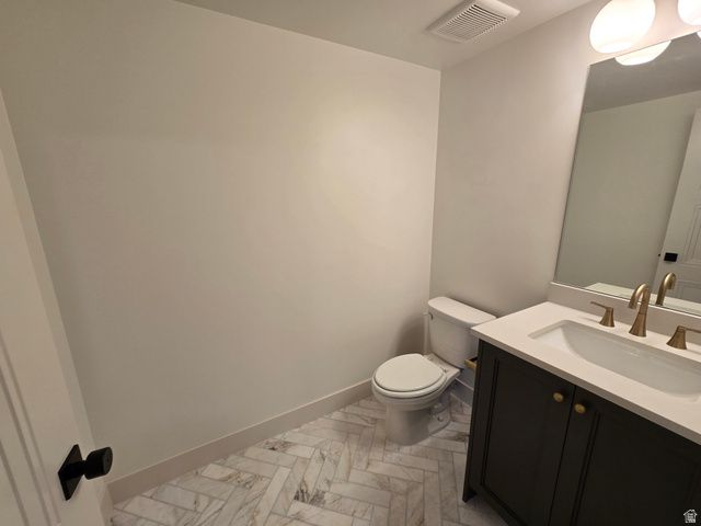 39 N HAYFIELD CIR, Kaysville, UT 84037