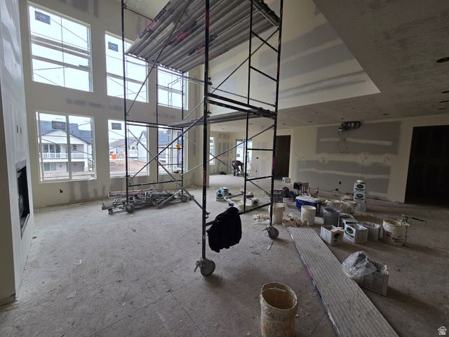 39 N HAYFIELD CIR, Kaysville, UT 84037