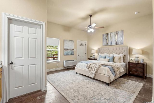 200 Creekwood Ct, Spring Branch, TX 78070