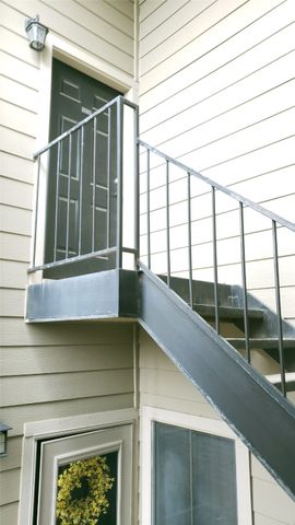 2105 Count Fleet Drive 212, Arlington, TX 76011