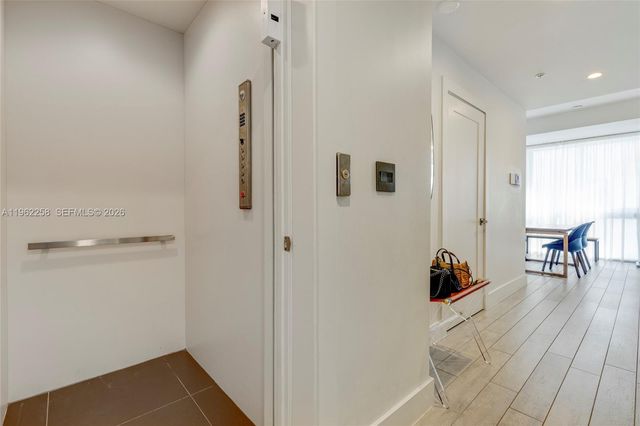 89 N Shore Dr, Miami Beach, FL 33141