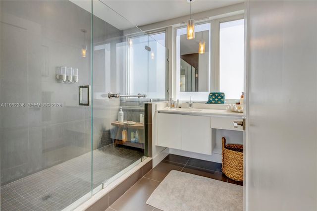 89 N Shore Dr, Miami Beach, FL 33141