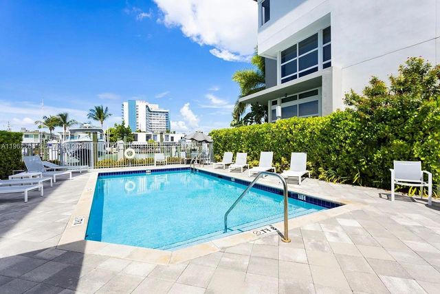 89 N Shore Dr, Miami Beach, FL 33141