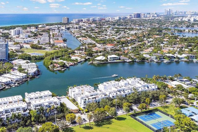 89 N Shore Dr, Miami Beach, FL 33141