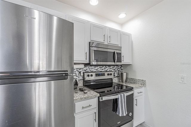 4001 SANTA MARIA DRIVE 107, Kissimmee, FL 34741