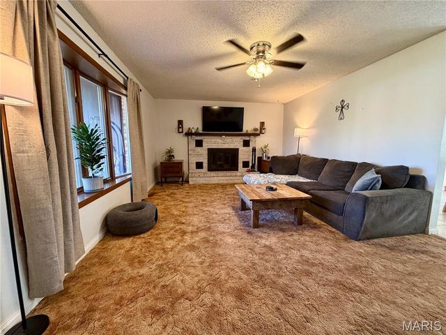 1451 Spring Bluff Road, Sullivan, MO 63080