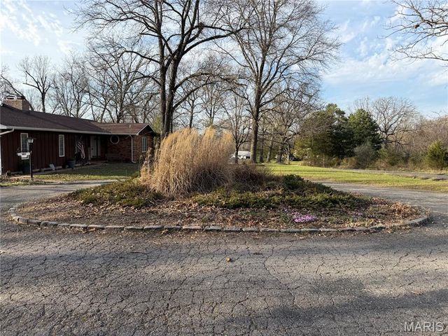 1451 Spring Bluff Road, Sullivan, MO 63080