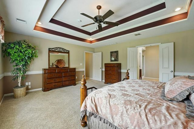 2312 NE Sweet Water Drive, Lee's Summit, MO 64086