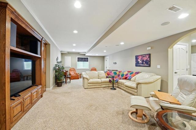 2312 NE Sweet Water Drive, Lee's Summit, MO 64086