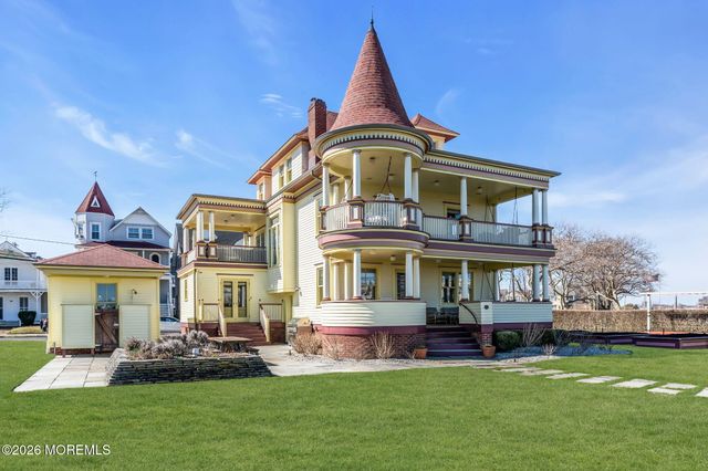 26 Lake Avenue, Ocean Grove, NJ 07756