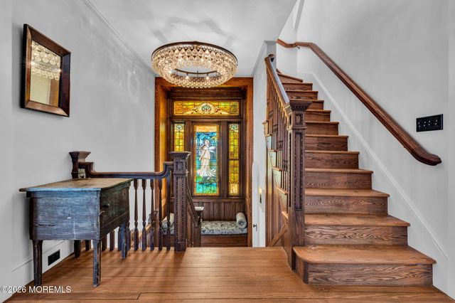 26 Lake Avenue, Ocean Grove, NJ 07756