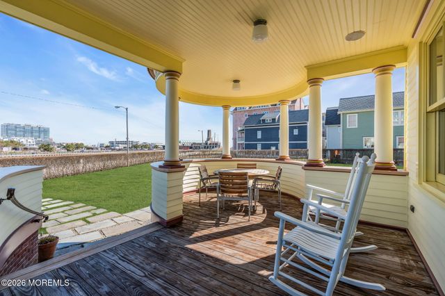 26 Lake Avenue, Ocean Grove, NJ 07756