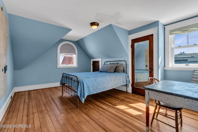 26 Lake Avenue, Ocean Grove, NJ 07756
