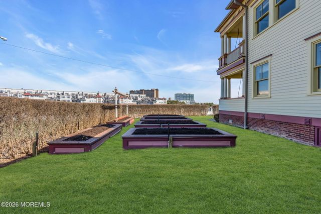 26 Lake Avenue, Ocean Grove, NJ 07756