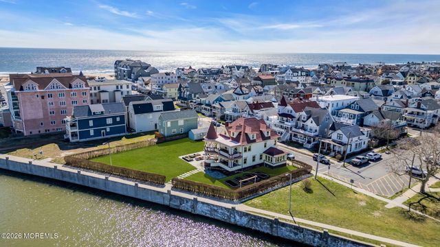 26 Lake Avenue, Ocean Grove, NJ 07756