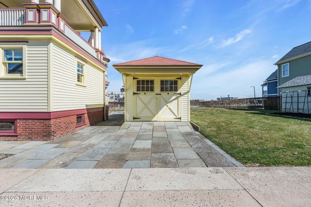 26 Lake Avenue, Ocean Grove, NJ 07756