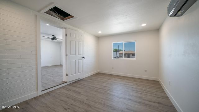 1326 W 6TH Avenue, Mesa, AZ 85202