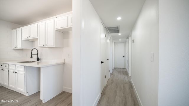 1326 W 6TH Avenue, Mesa, AZ 85202