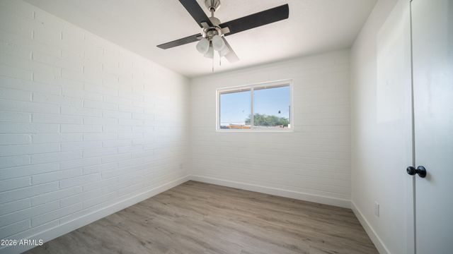 1326 W 6TH Avenue, Mesa, AZ 85202