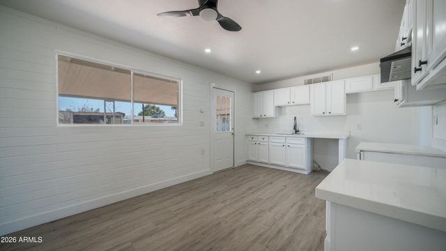1326 W 6TH Avenue, Mesa, AZ 85202