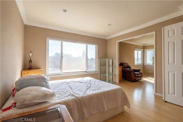 2525 S Manitoba, Santa Ana, CA 92704