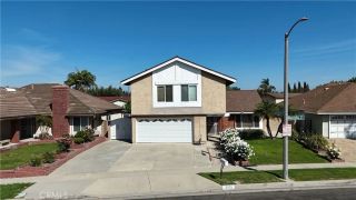 2525 S Manitoba, Santa Ana, CA 92704